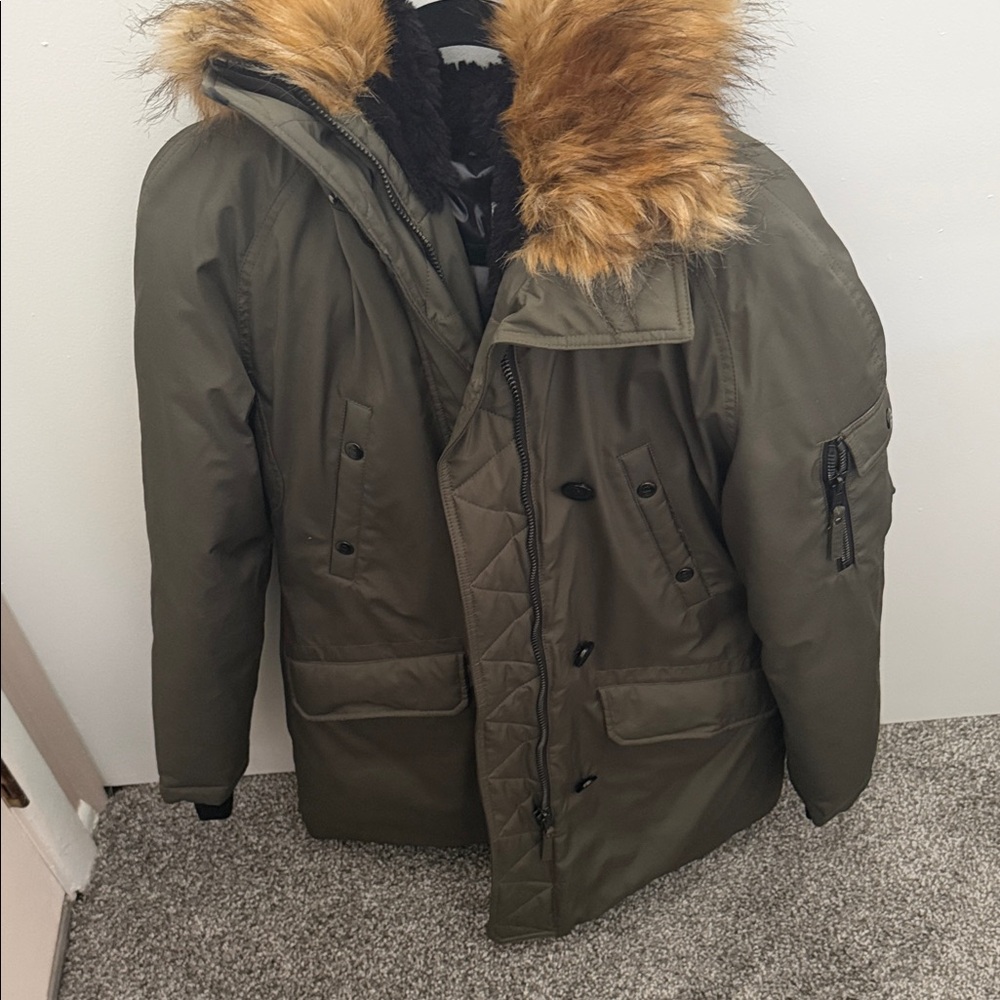 Women’s Olive Green Parka Jacket with Faux Fur Hood